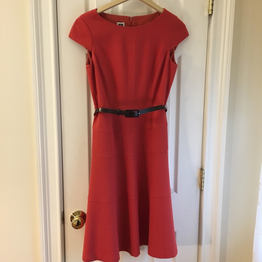 Beautiful ANNE KLEIN orange/red dress, belt,size 4 in great shape!